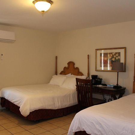 Glen Tavern Inn Santa Paula Kültér fotó